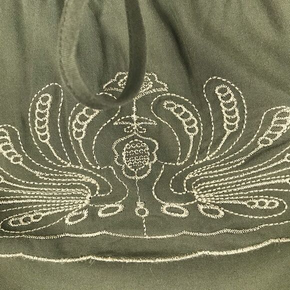 NEW Akualani Olive Green Sleeveless Halter Romper with Embroidery - Picture 13 of 16